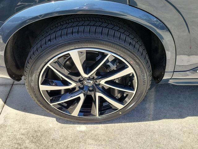 2023 Volvo XC90 B6 Plus Bright Theme 7P