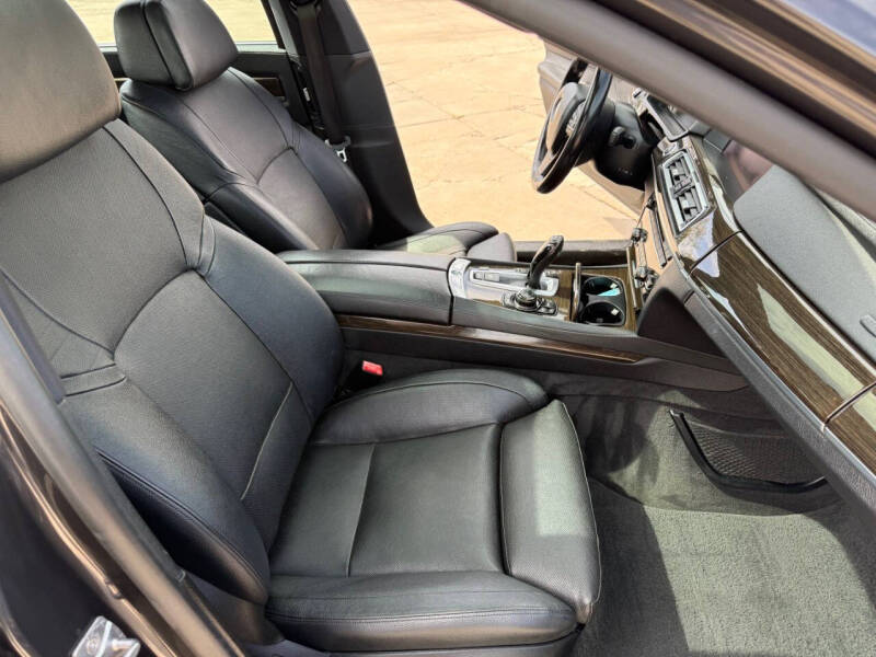 2012 BMW 7 Series 740Li