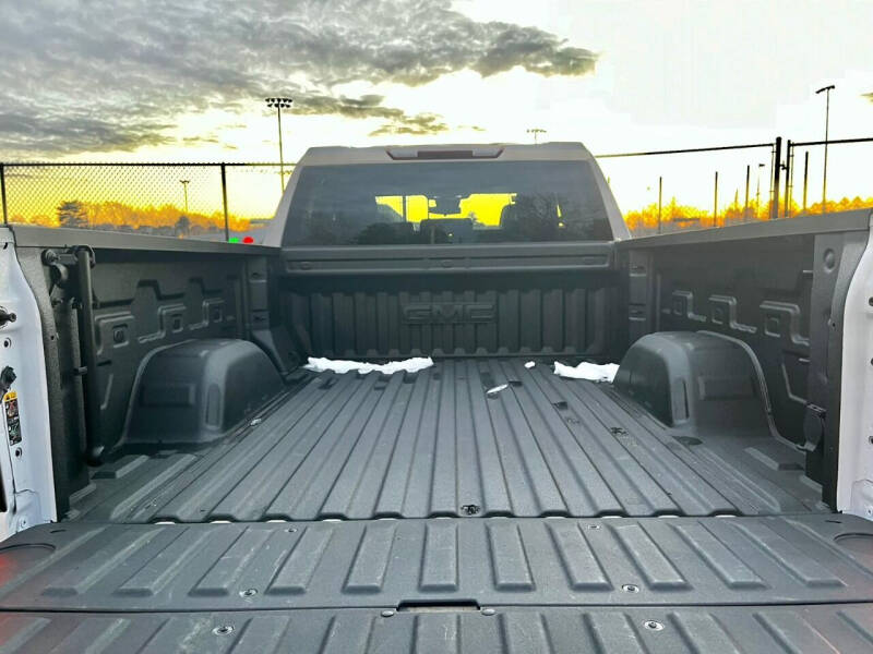 2022 GMC Sierra 1500 SLE