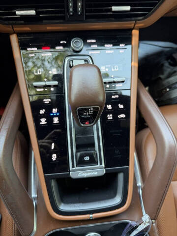 2020 Porsche Cayenne Turbo