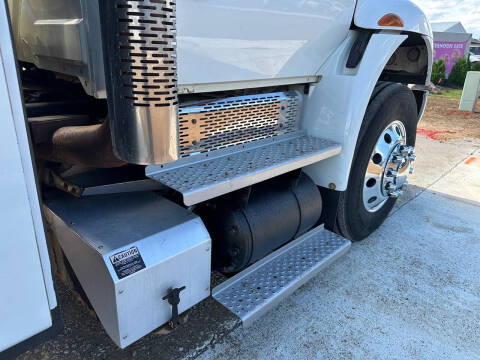 2013 International DuraStar 4400