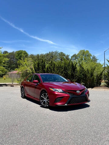 2018 Toyota Camry SE