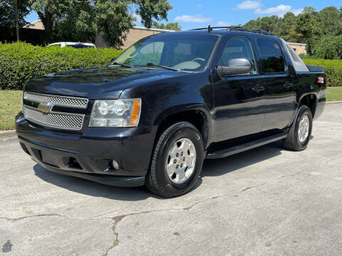 2010 Chevrolet Avalanche for sale at United Luxury Motors in Stone Mountain GA