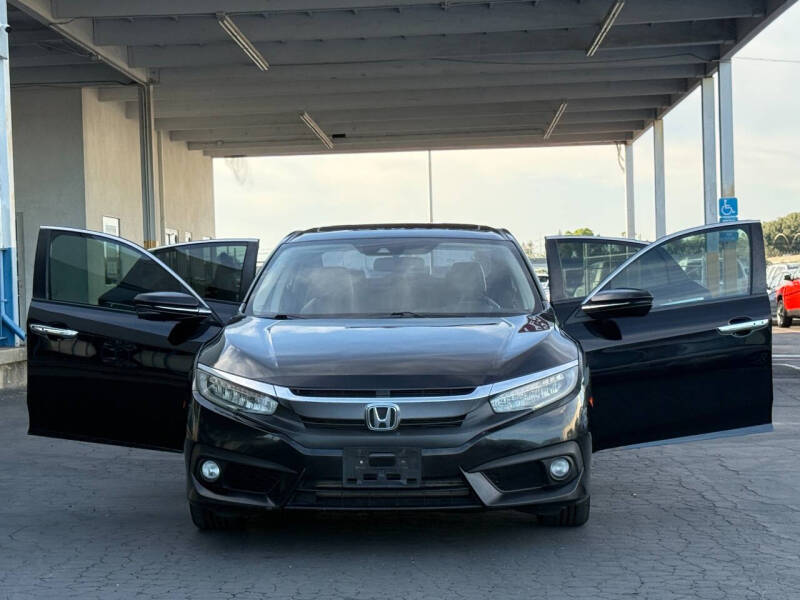 2016 Honda Civic Touring