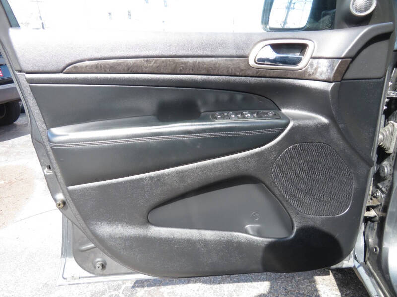2011 Jeep Grand Cherokee Laredo X