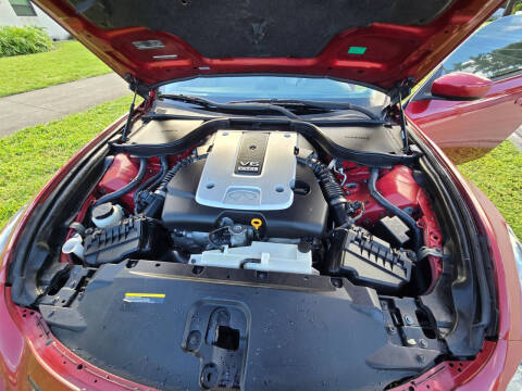 2014 Infiniti Q60 Coupe