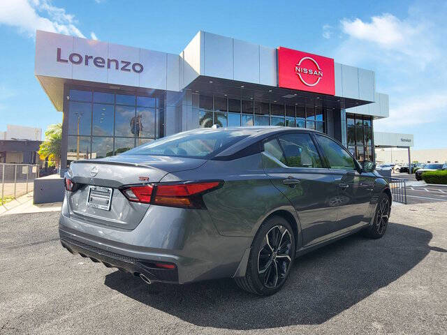 2025 Nissan Altima 2.5 SR