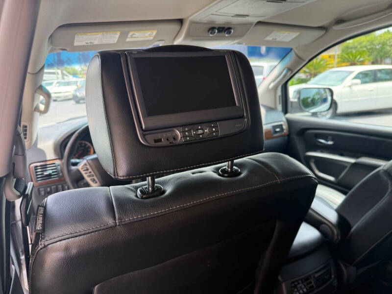 2015 Nissan Armada Platinum