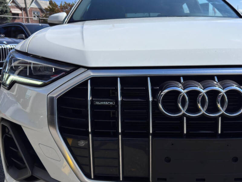 2023 Audi Q3 quattro S line Premium 45 TFSI