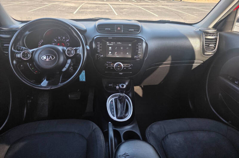 2019 Kia Soul +
