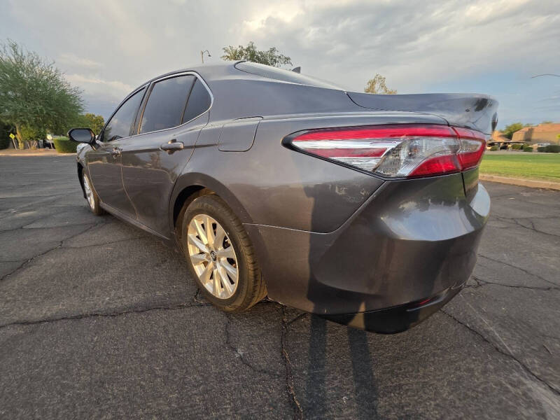 2019 Toyota Camry LE
