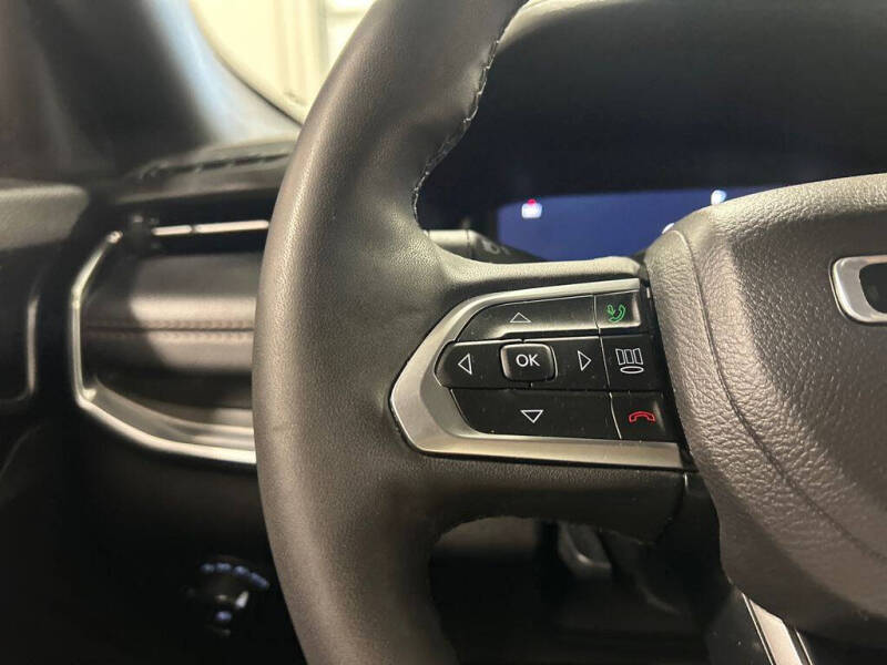 2023 Jeep Compass (Red) Edition