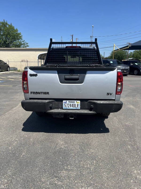 2019 Nissan Frontier SV