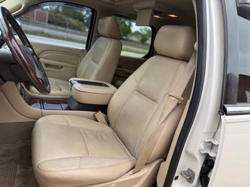 2012 Cadillac Escalade Premium