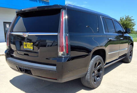 2020 Cadillac Escalade ESV Platinum