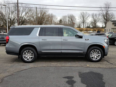2022 GMC Yukon XL SLT