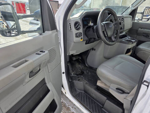 2023 Ford E-Series E-350 SD