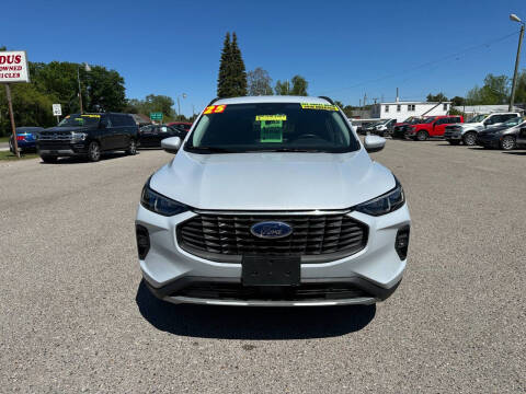 2025 Ford Escape Platinum