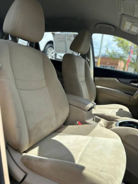 2015 Nissan Rogue