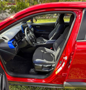 2021 Toyota C-HR XLE