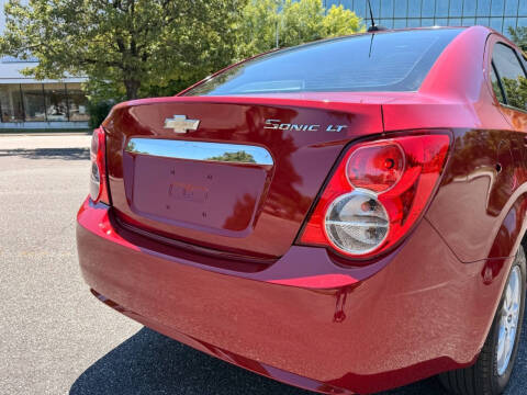 2016 Chevrolet Sonic LT Auto