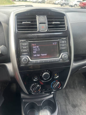 2016 Nissan Versa Note SV