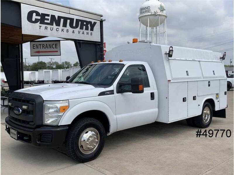 2015 Ford F-350 Super Duty for sale at CENTURY TRUCKS & VANS in Grand Prairie TX