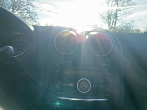 2011 Nissan Rogue S Krom