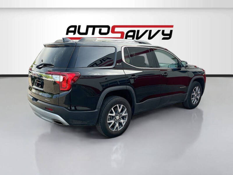 2023 GMC Acadia SLT