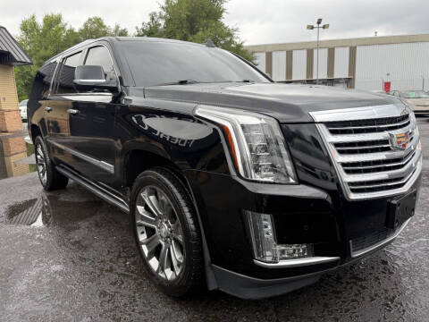 2016 Cadillac Escalade ESV Platinum