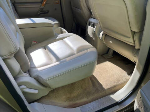 2004 Infiniti QX56