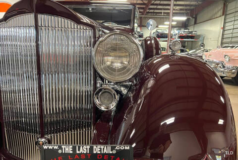 1934 Packard Super Eight