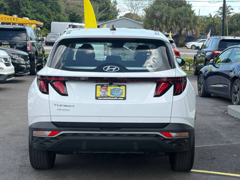 2023 Hyundai Tucson SE