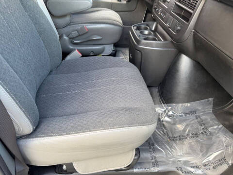 2024 Chevrolet Express 2500