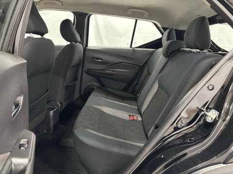 2019 Nissan Kicks SV