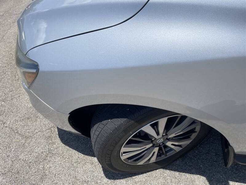 2017 Nissan Pathfinder S