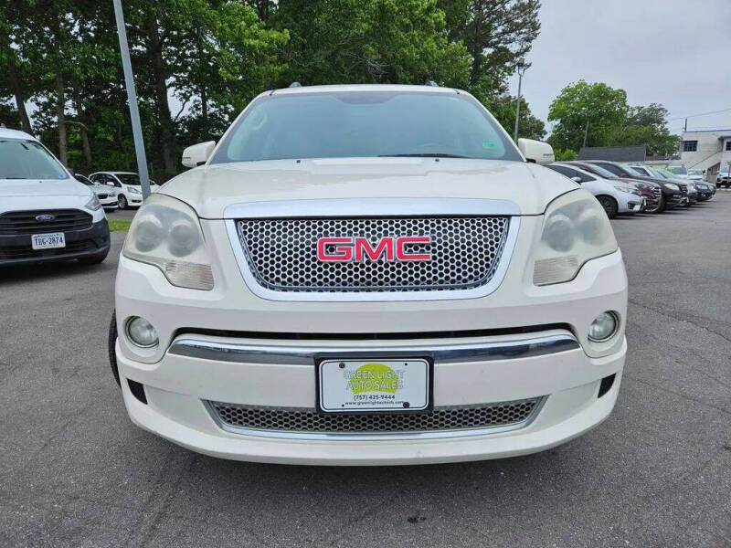 2011 GMC Acadia Denali