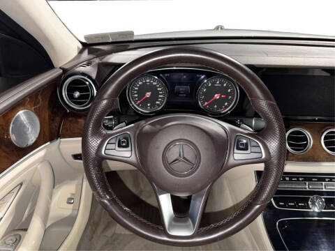 2017 Mercedes-Benz E-Class E 300 4MATIC