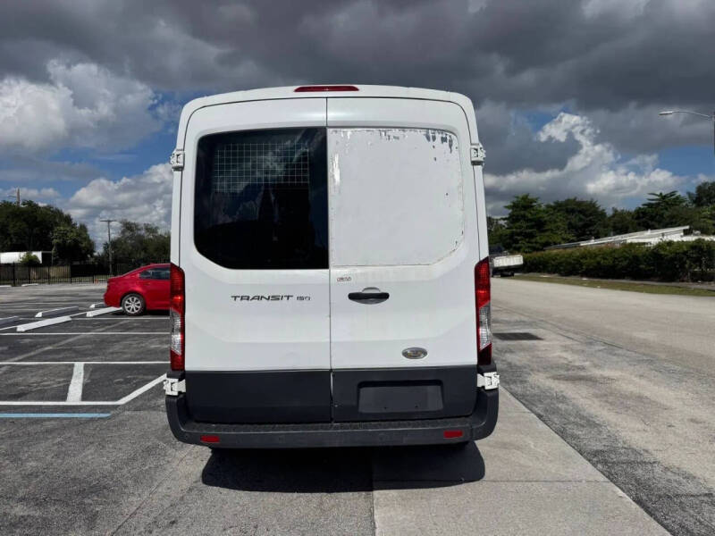2015 Ford Transit 150