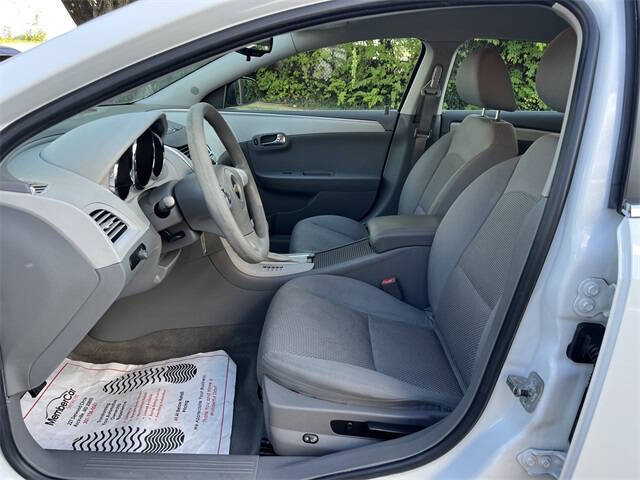 2011 Chevrolet Malibu LS