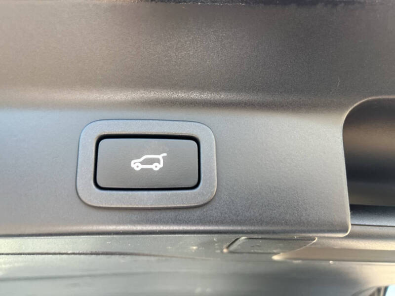 2017 Jaguar F-PACE 35t Prestige