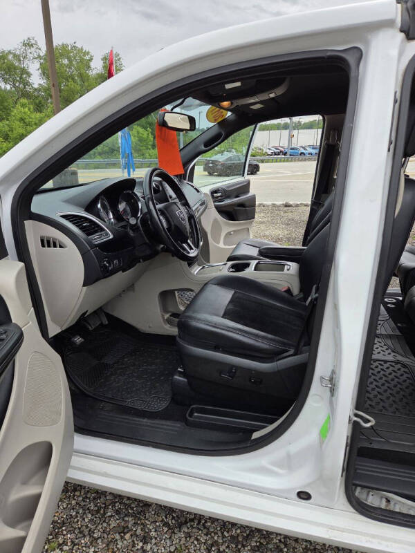 2017 Dodge Grand Caravan SXT