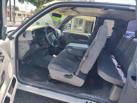 2001 Dodge Ram 1500 SLT