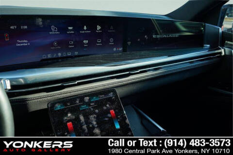 2025 Cadillac Escalade Sport