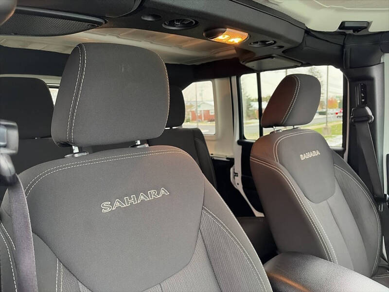 2017 Jeep Wrangler Unlimited Sahara