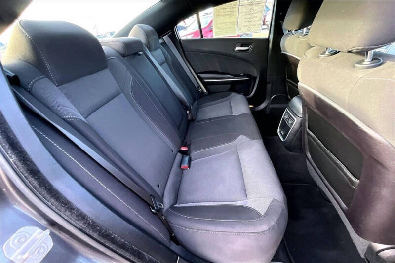 2019 Dodge Charger SXT