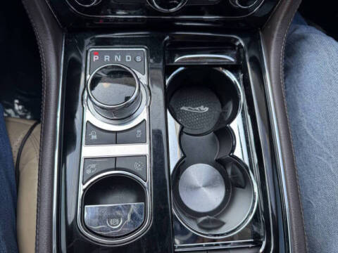 2016 Jaguar XJ R-Sport