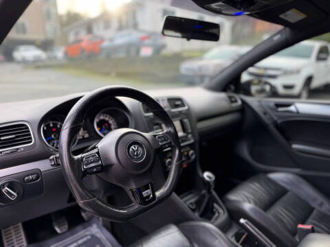 2012 Volkswagen Golf R 4Motion