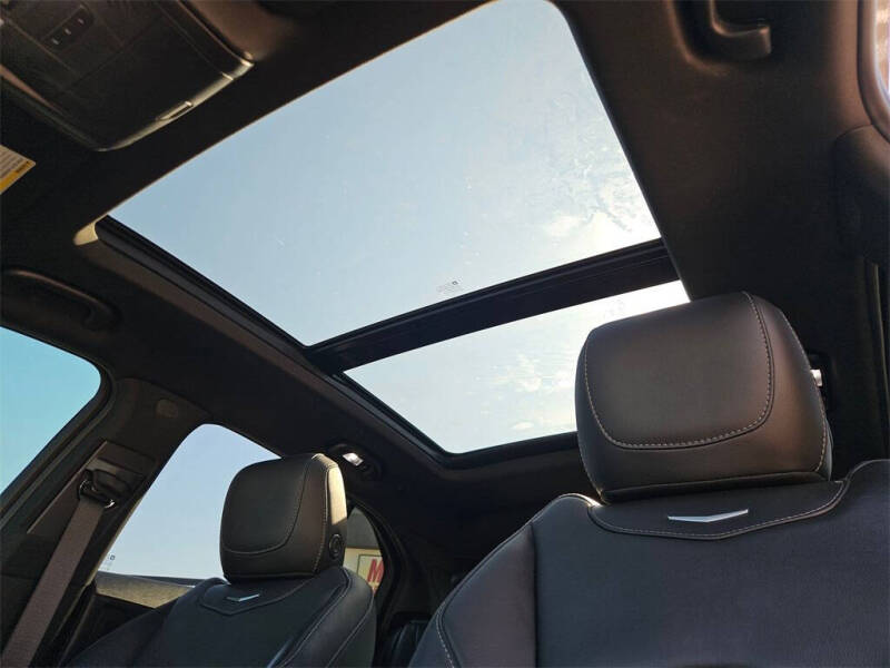 2020 Cadillac XT4 Premium Luxury