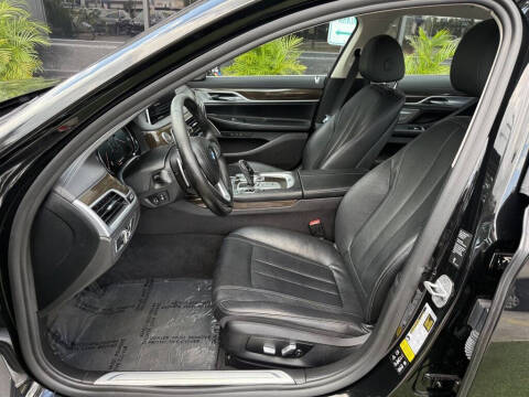 2019 BMW 7 Series 740i xDrive